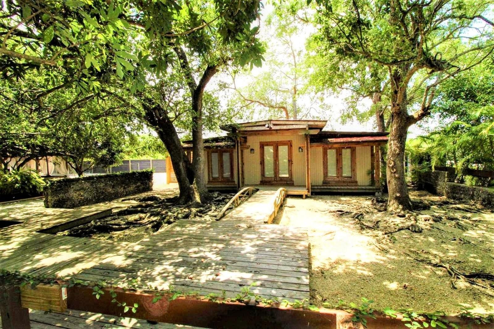 Delightful Sukiya Tiny House! Japanese Garden In Гомстед Екстер'єр фото